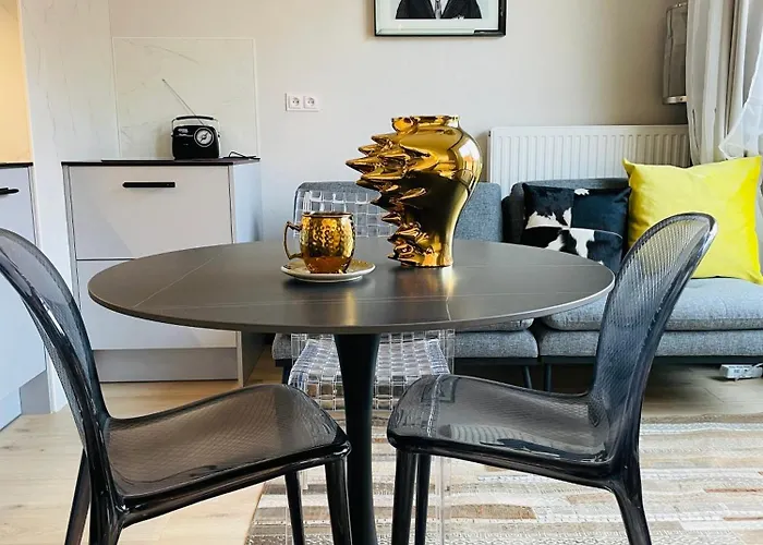 Апартаменты Piper Gold Targi *