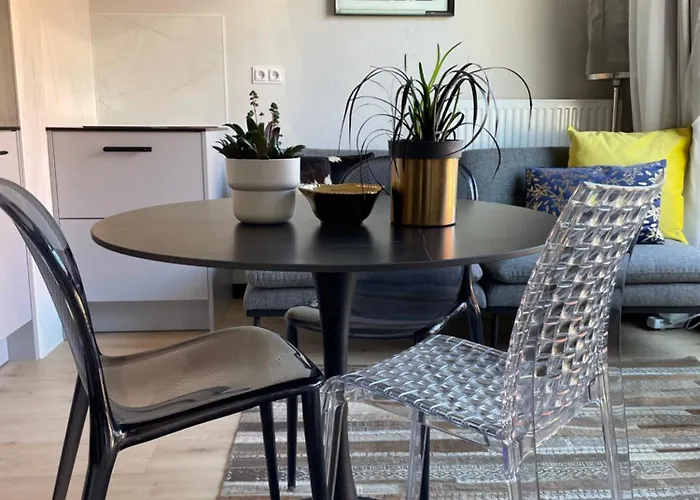 Piper Gold Targi Апартаменты Познань